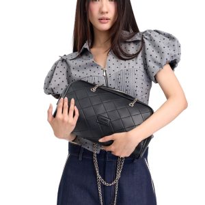 Túi đeo vai nữ Fury màu đen họa tiết quả trám sang trọng